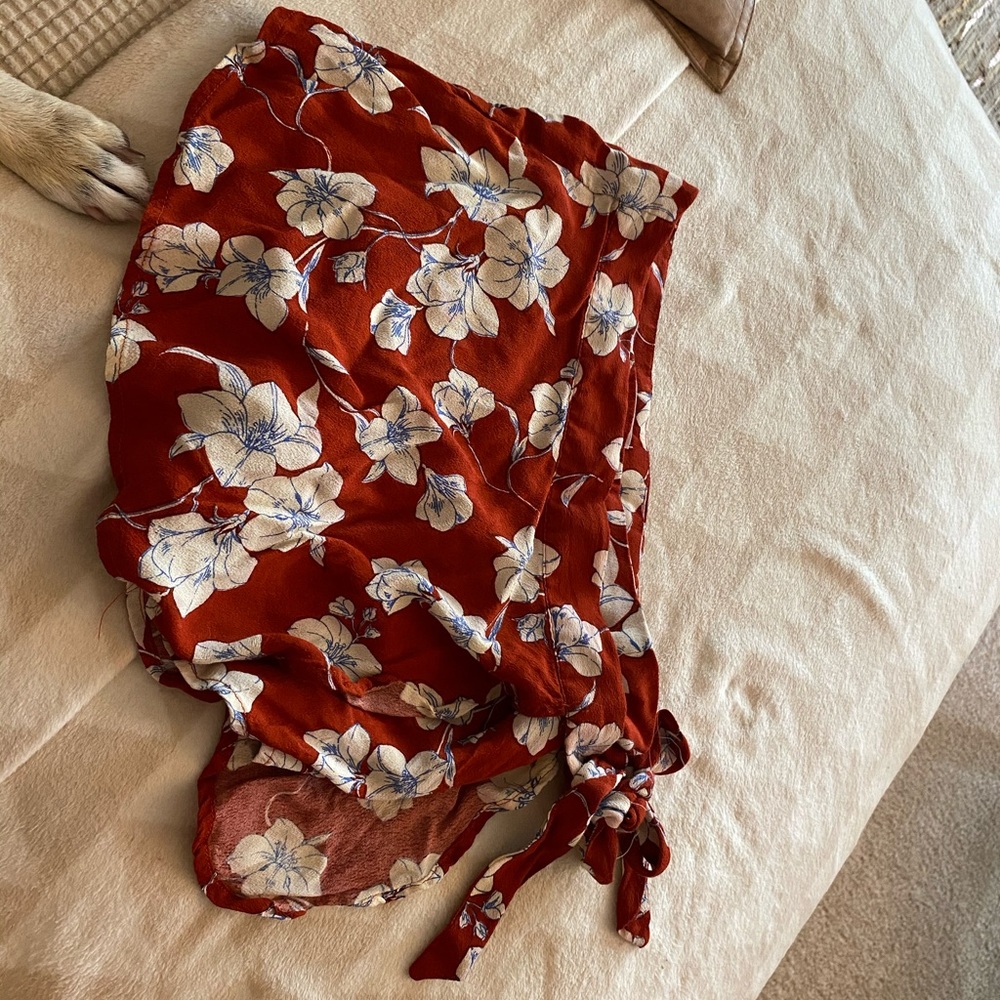 Forever 21 floral skort